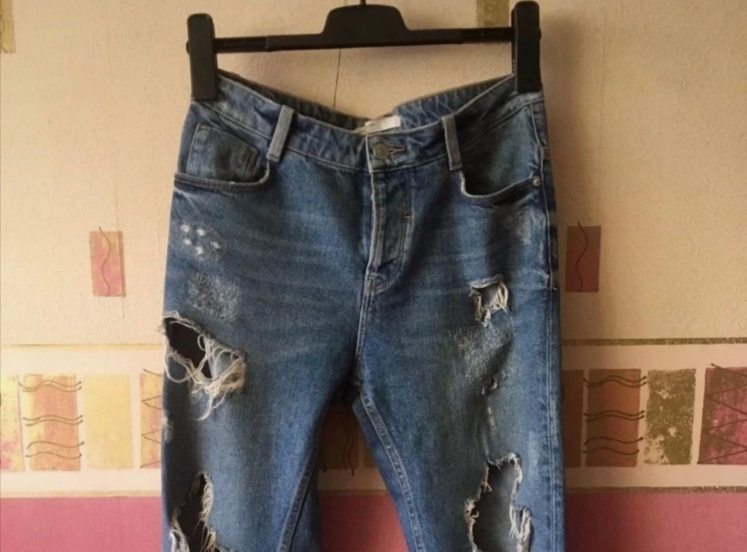 ZARA spodnie dżinsy Ripped jeans boyfriendy Z dziurami  mom fit _NOWE!