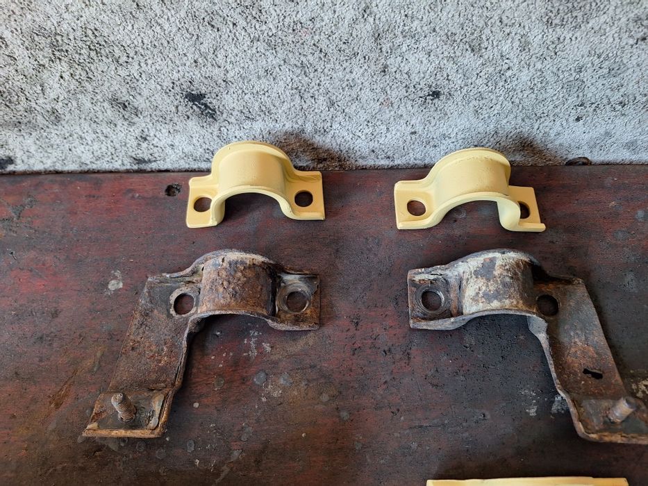 Mocowanie uchwyt obejma wahacza fiat seicento cinquecento fiat 600