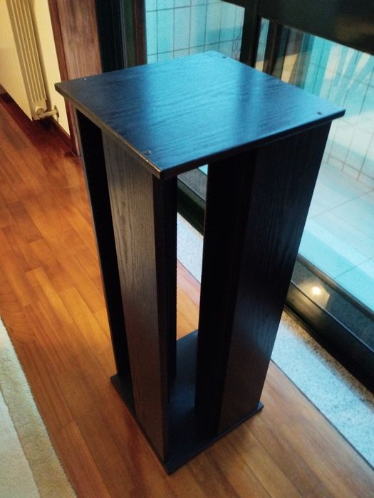 Armário guardar CDs música