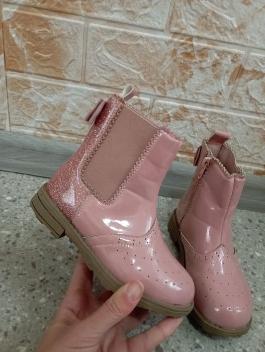 Черевики чобітки нарядні 27р 17см