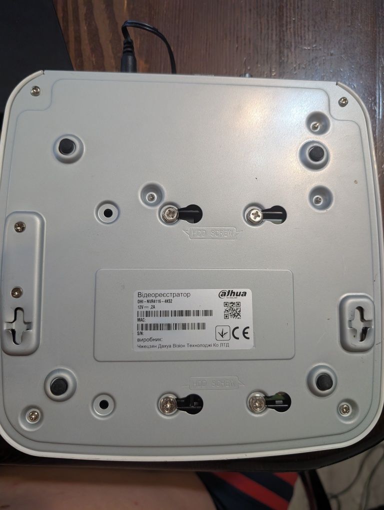 IP відеореєстратор Dahua DHI-NVR4116-4KS2