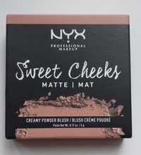 Румяна/бронзер NYX Professional Makeup Sweet Cheeks Matte Blush.