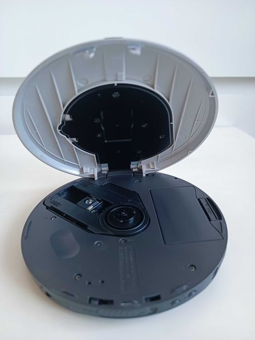 Sony cd walkman d-ej100