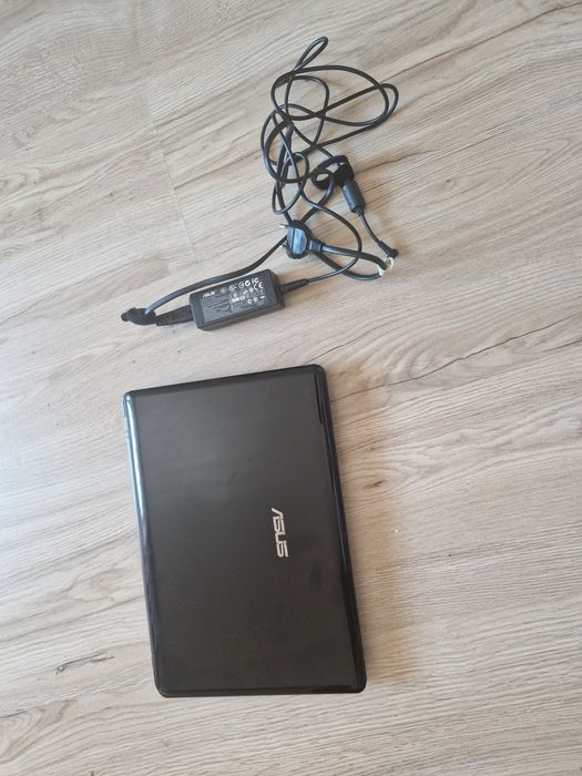 Netbook Asus 1201N, WIN7, 250GB HDD, 3GB RAM,