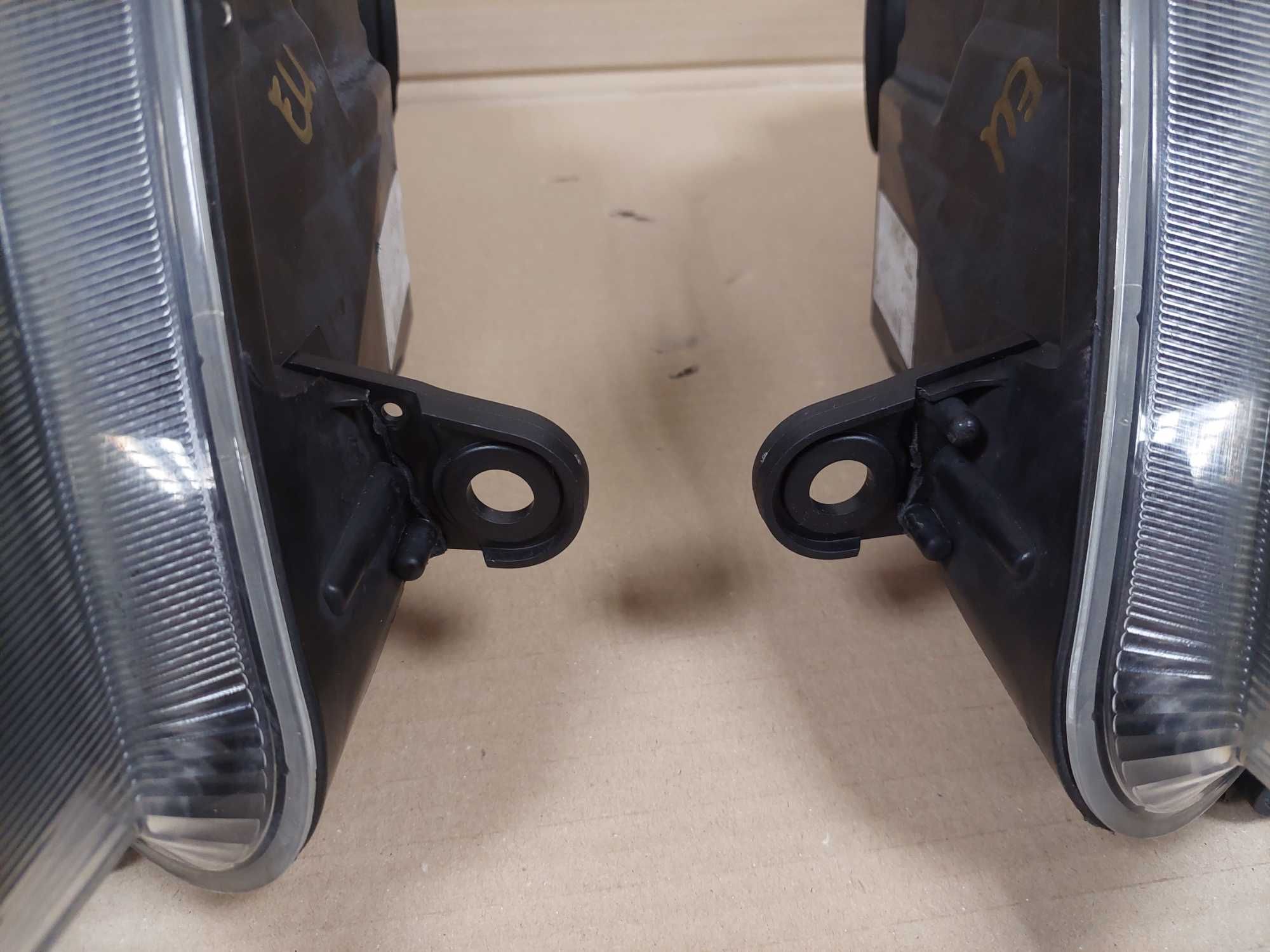 Skoda Superb 2 II LIFT 13-15r lampa przód prawa + lewa zwykłe H7 EU
