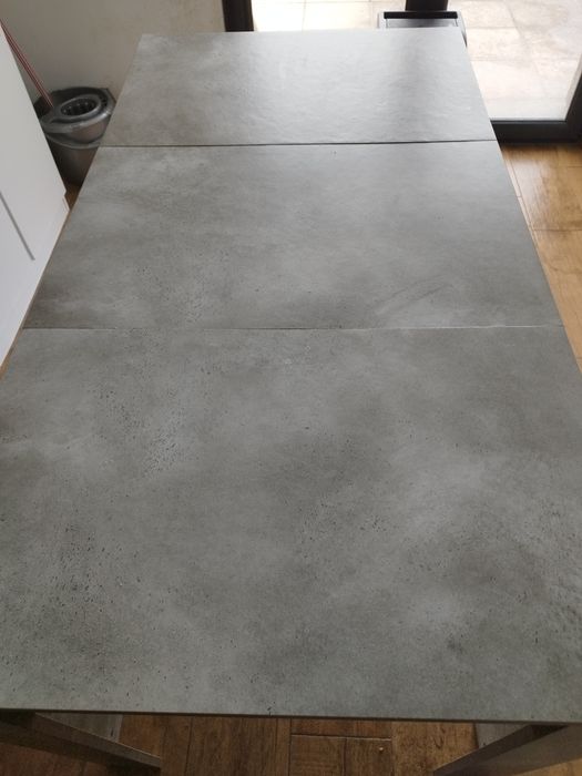 Mesa de cozinha como nova