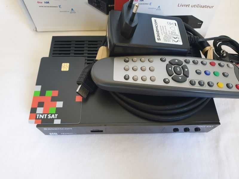 Sagemcom DS81HD TNTSAT dekoder z kartą ważną do 2029 roku.