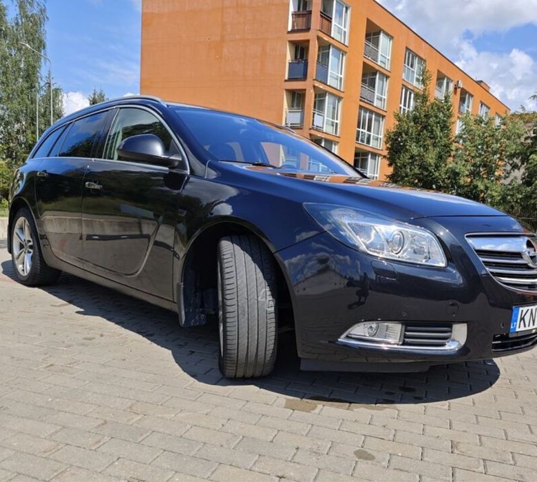 Opel Insignia продам