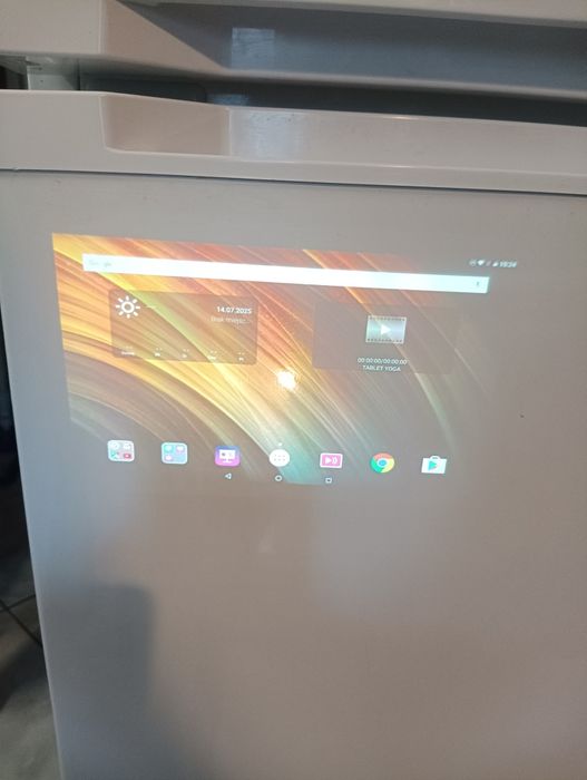 Tablet LENOVO YT3-X90L z projektorem