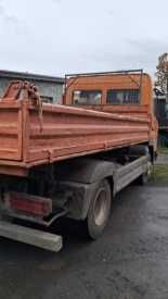 samochód ciężarowy MERCEDES wywrotka do 7,5 ton