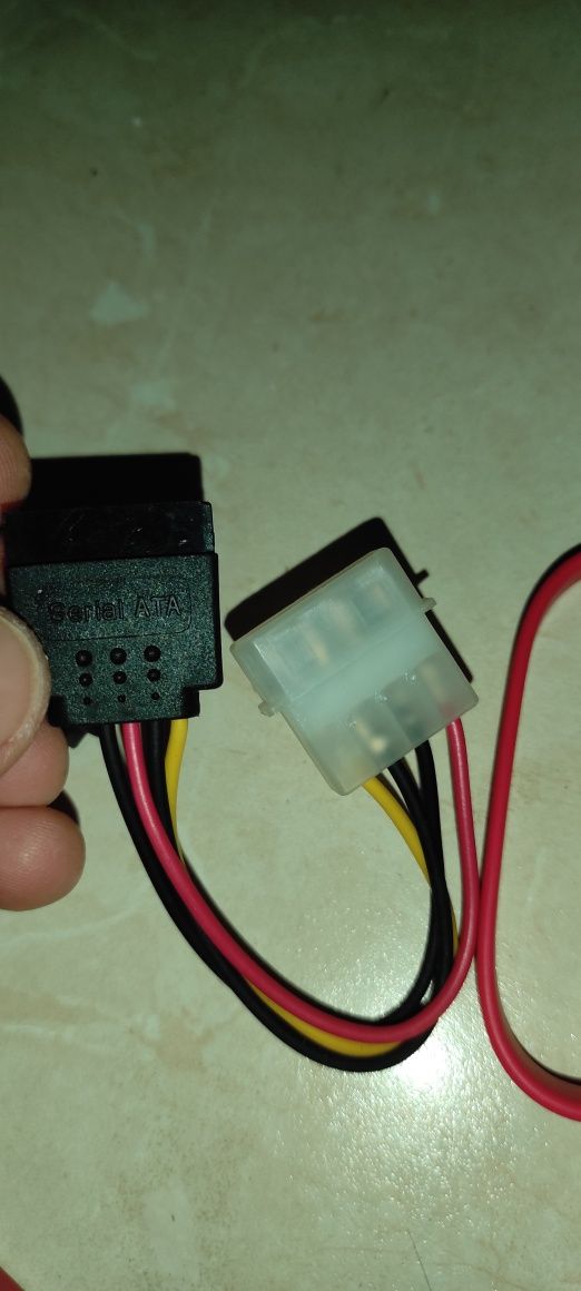 Кабель SATA кутовий з клямкою ATcom Serial ATA 50 cm data cable для SS