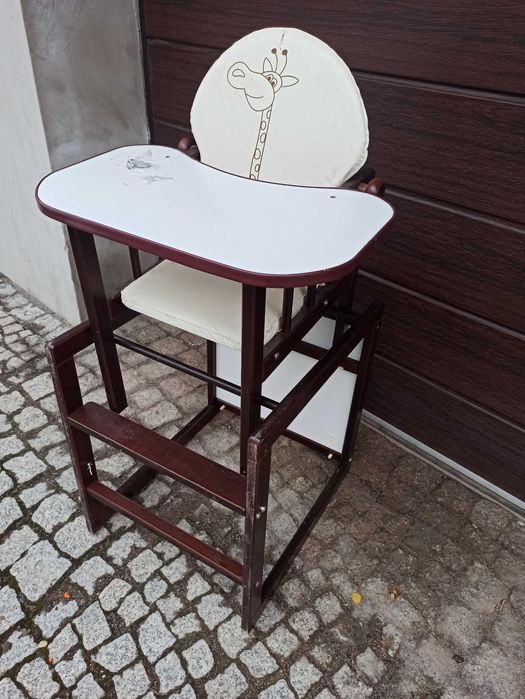 Krzesło do karmienia rozkładane stolik