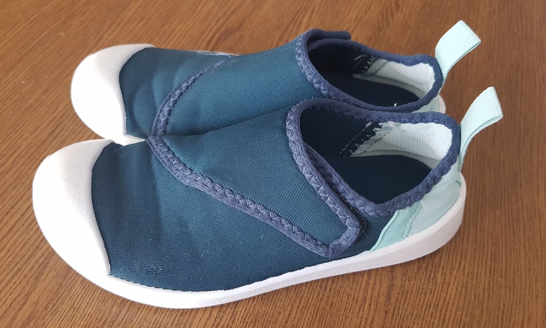 Buty do wody chłopięce rzepy Decathlon r.30/31