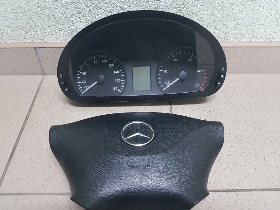 Mercedes Sprinter 906 Панель приборов Аербег Аirbag подушка безопаснос