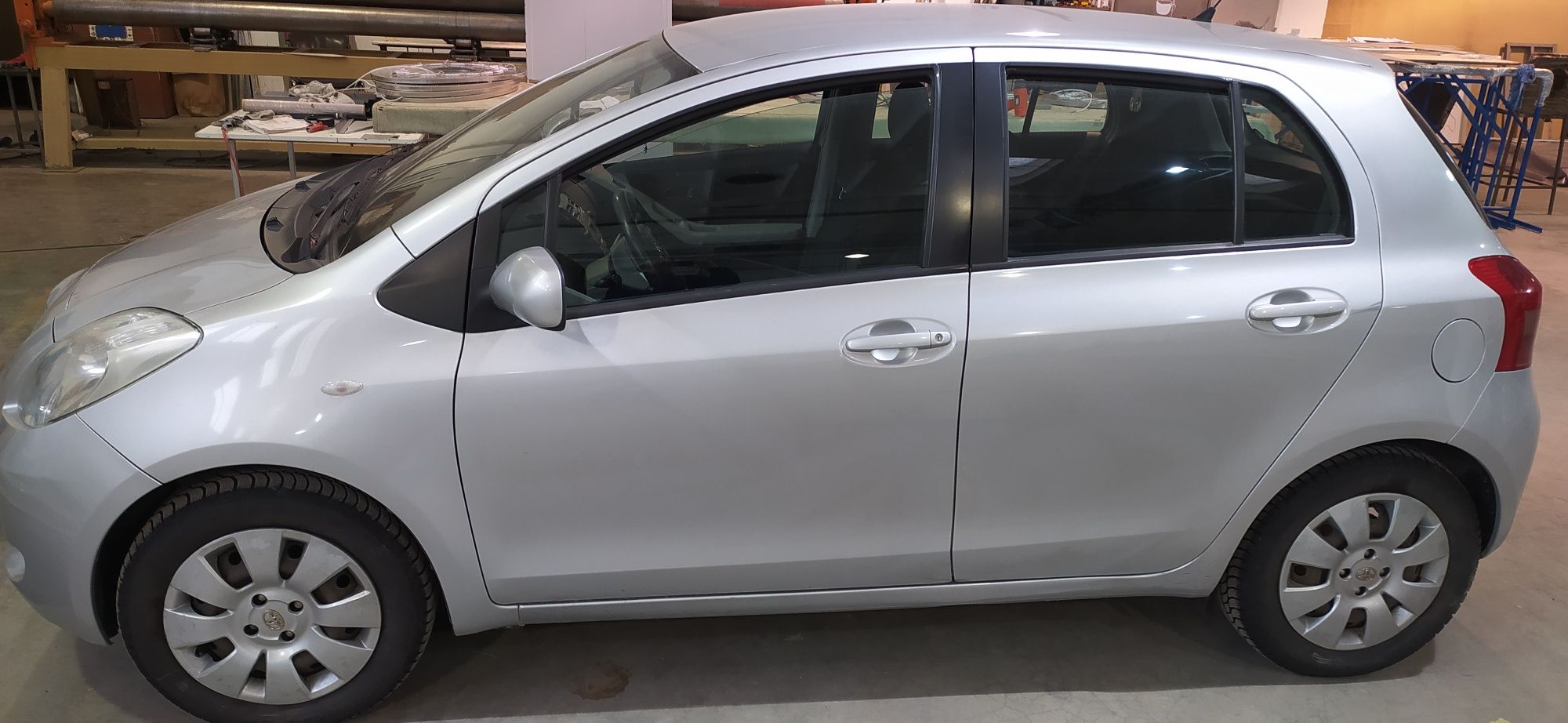 Продам Toyota Yaris 2006