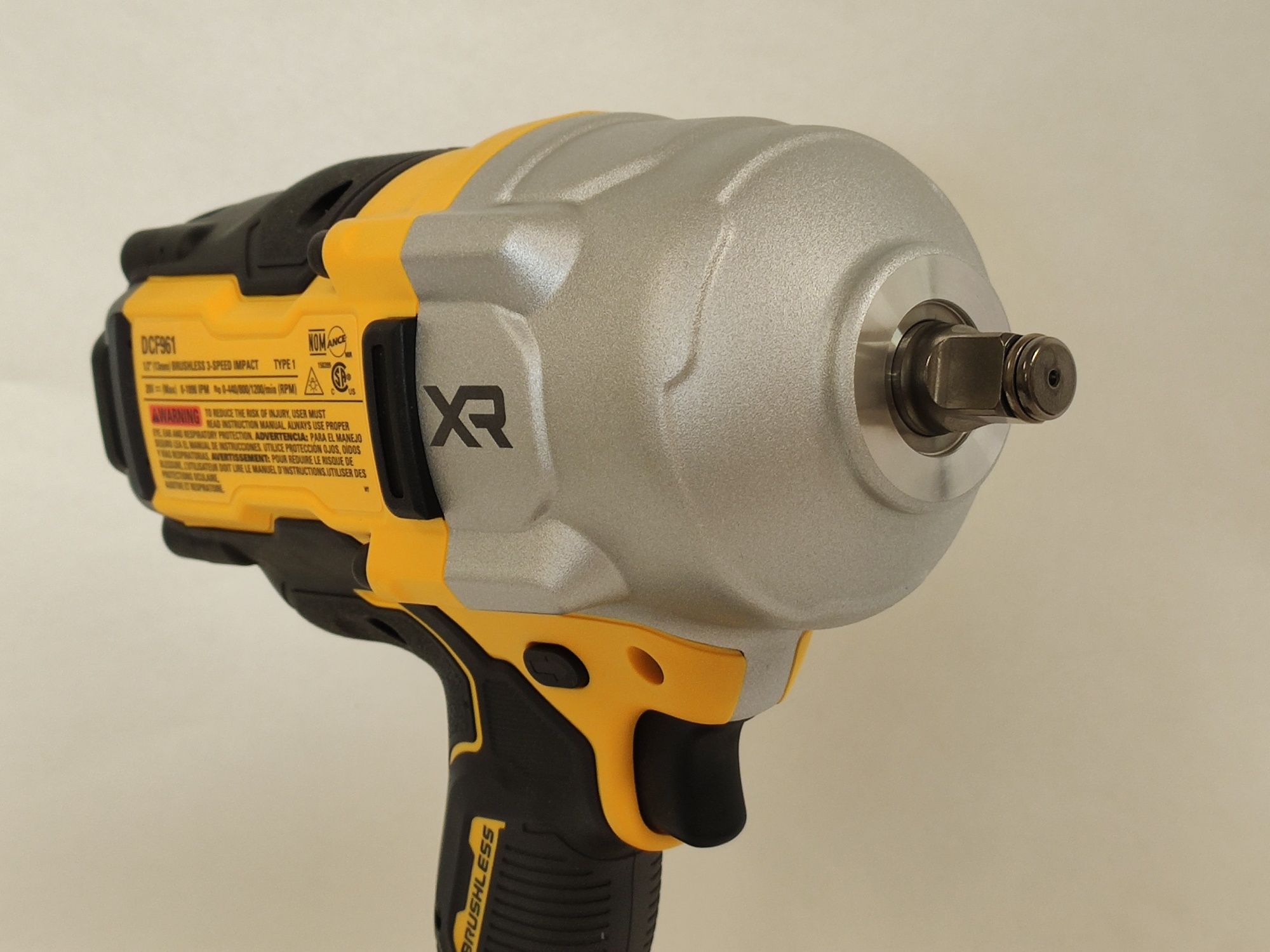 Безщітковий ударний гайковерт DeWALT DCF961GP1 XR 20V 1/2" оригінал