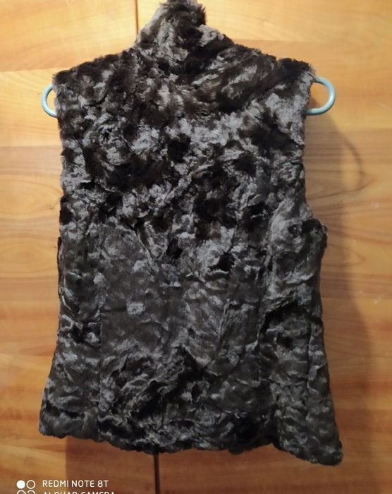 Жилетка жіноча кожушок. Розмір M - L