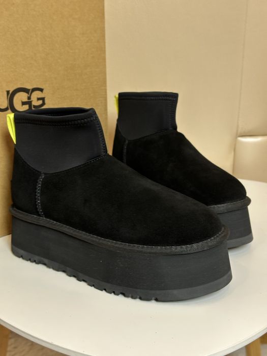 В наявності угги Ugg  Dipper Mini повністю  натуральні