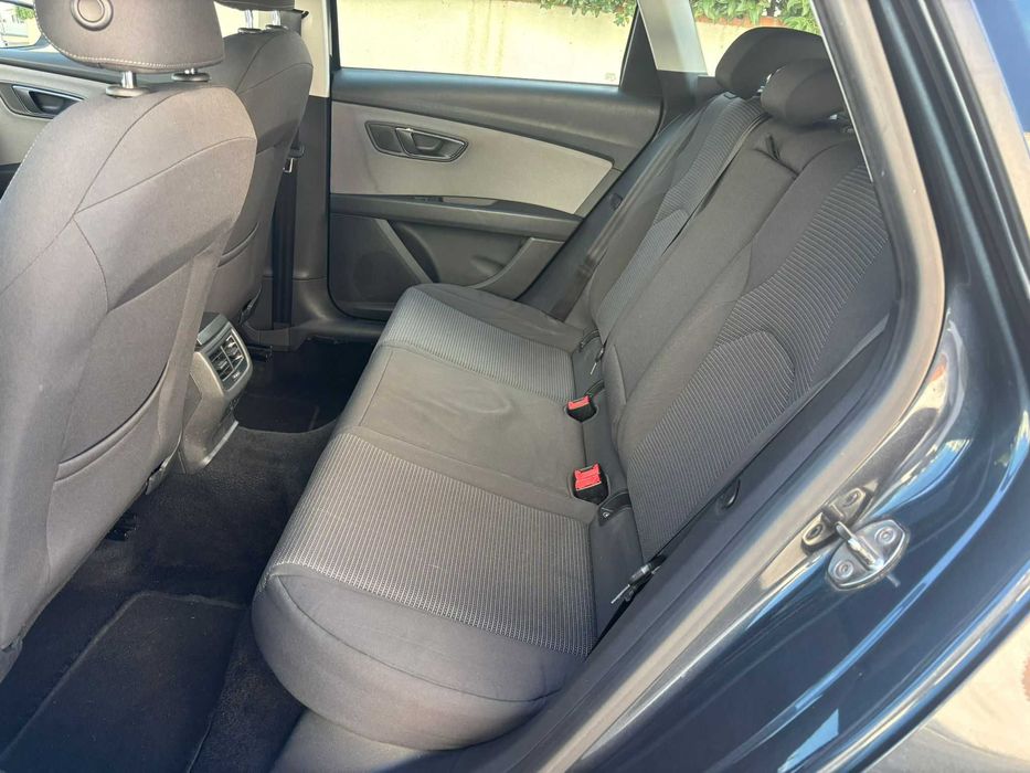 SEAT LEON ST 1.6 TDI 115cv - 2019-05