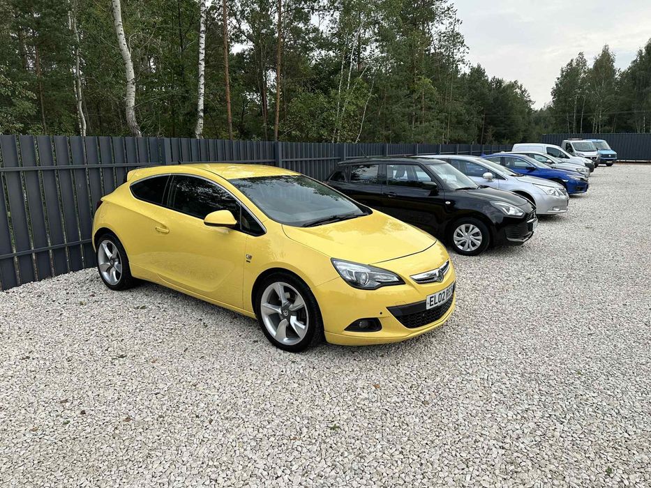 Opel Astra / GTC/1.7 CDTI / Anglik