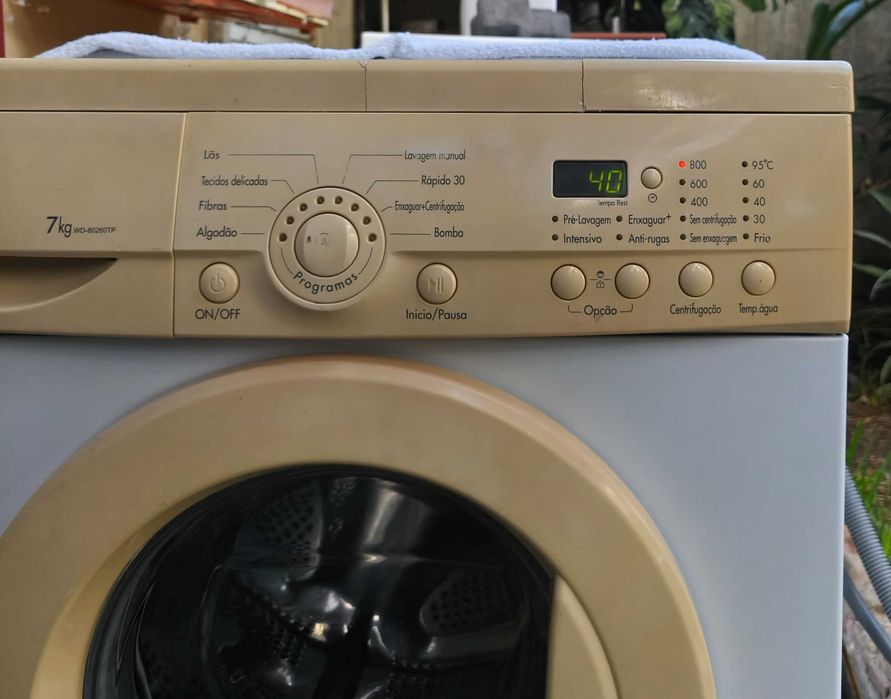 Máquina de Lavar Roupa LG 7 KG