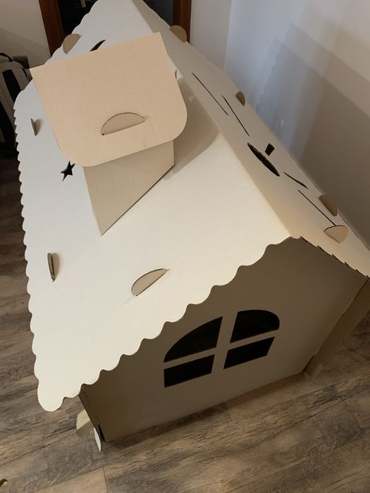 Дитячий ігровий будиночок