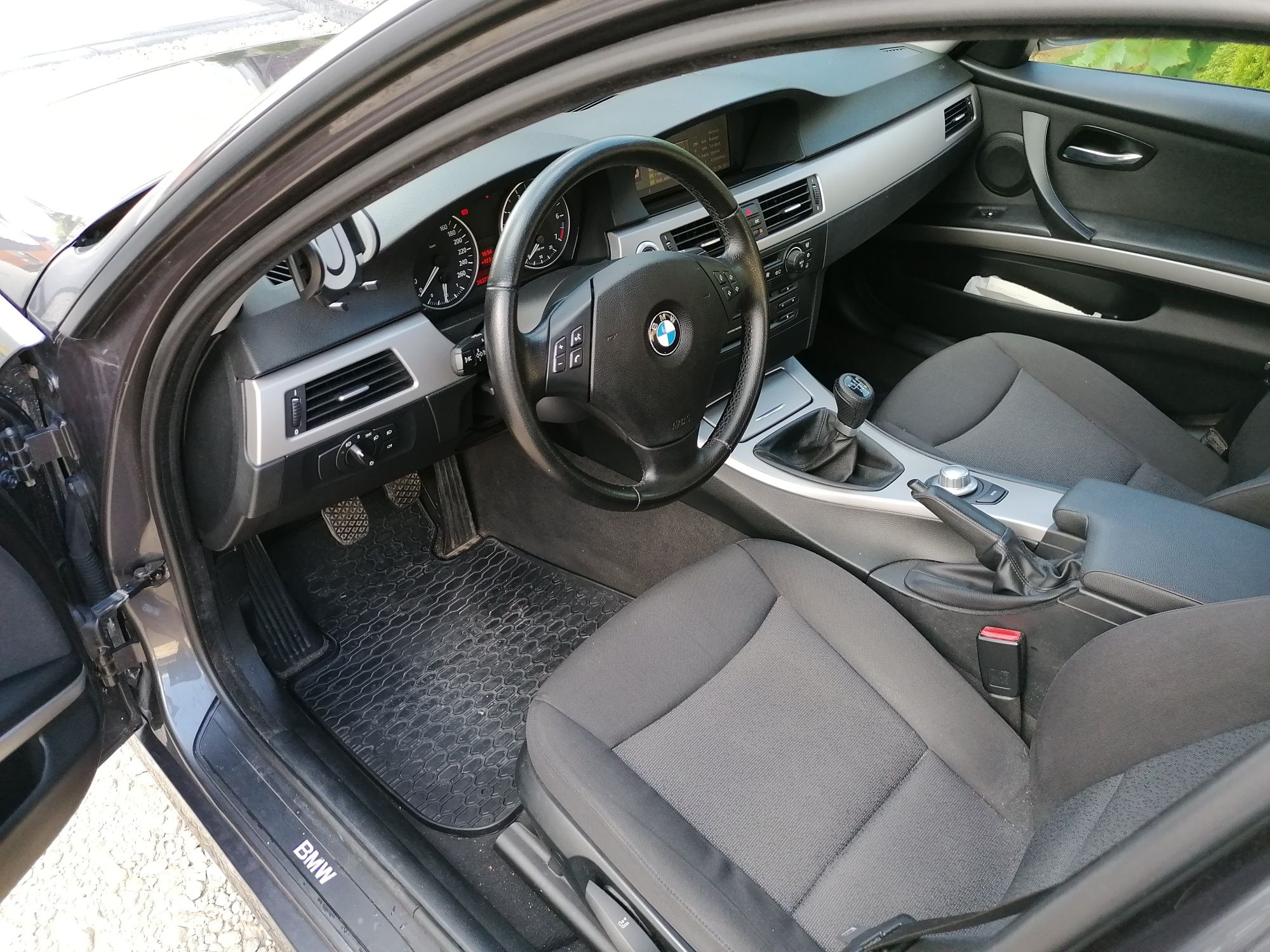 BMW E90 320i 2005r Duża Navi