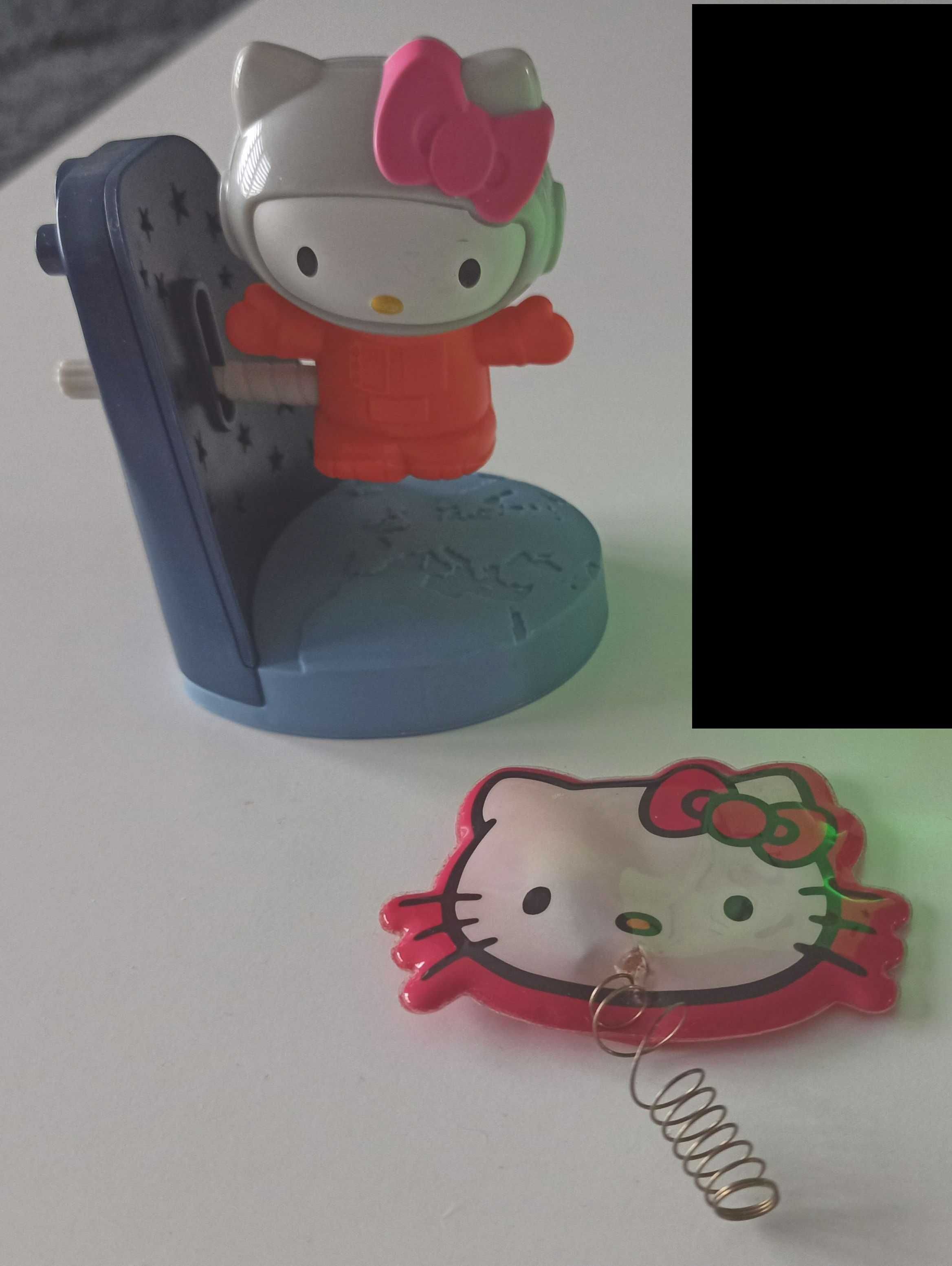 zestaw zabawek Hello Kitty figurka i znaczek 2 sztuki Mc Donalds