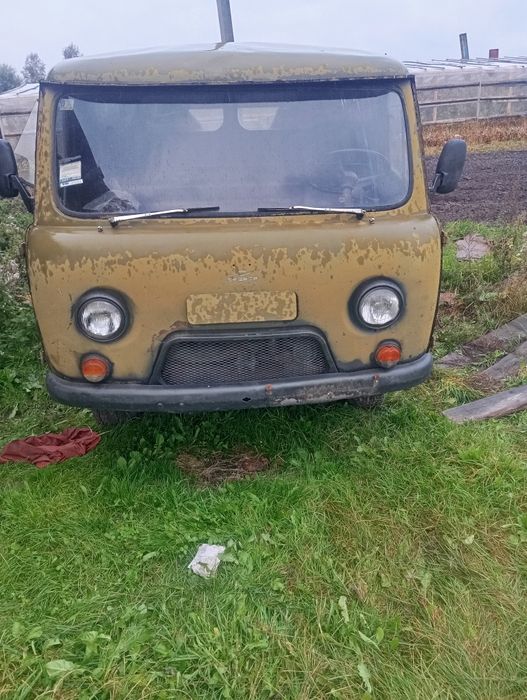 Продам уазік бортовий