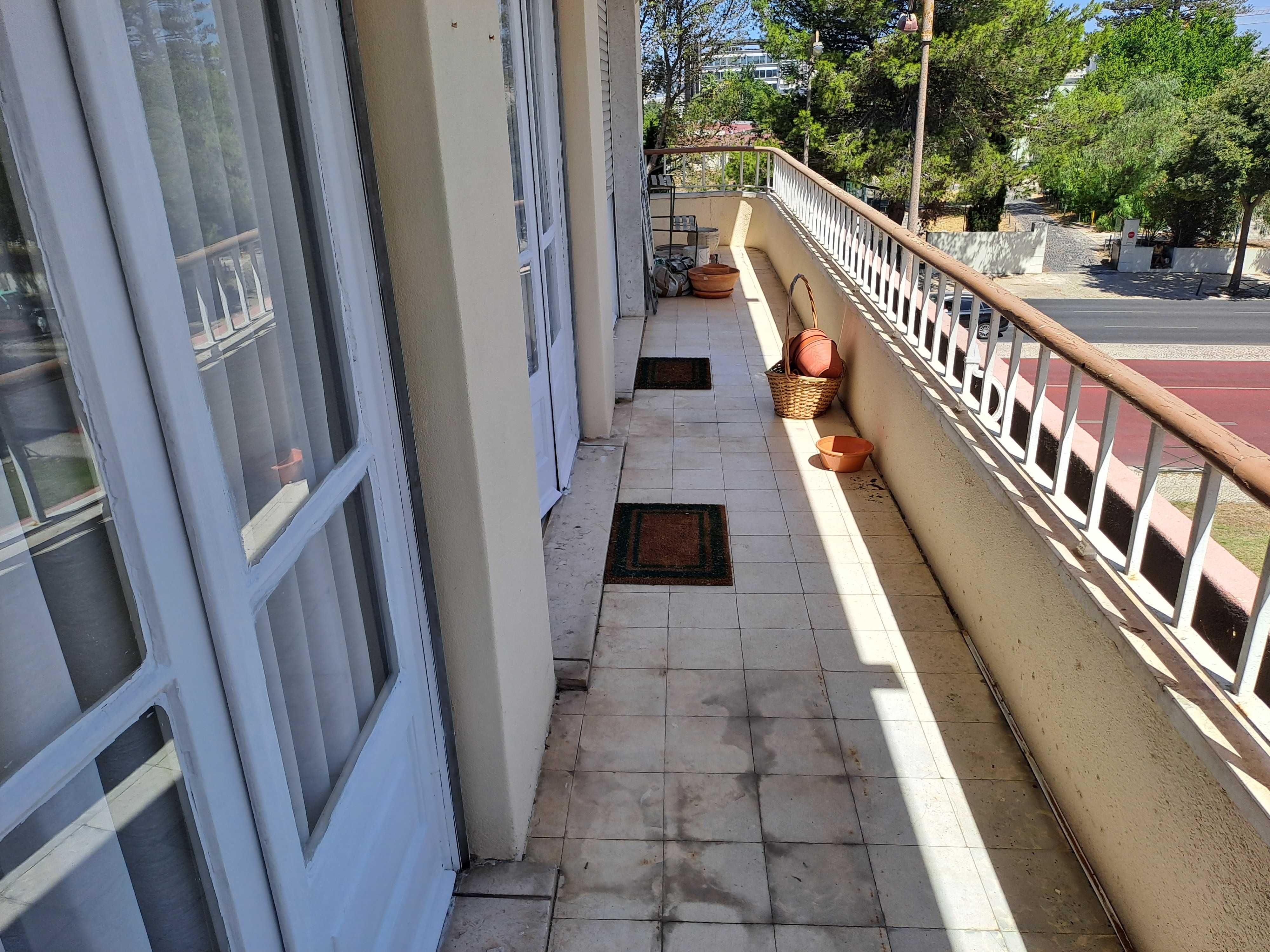 Quartos Disponíveis na Av. Forças Armadas ( Cidade Universitária )