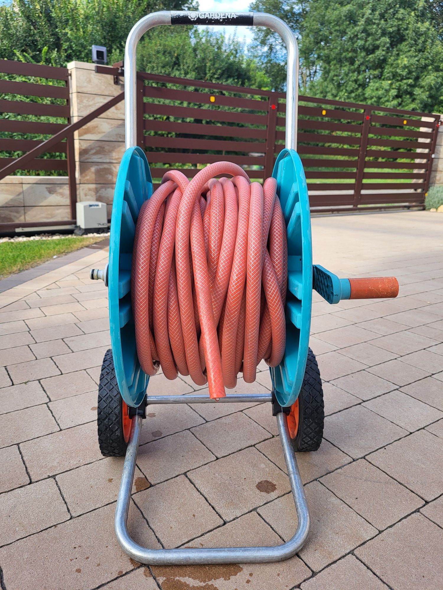 Zwijacz wózek Gardena z wężem 30m