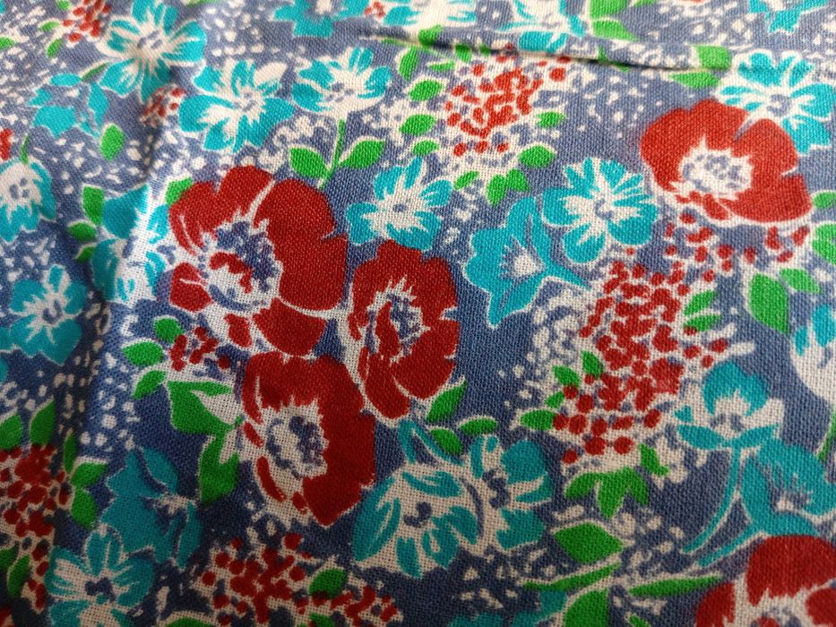 Текстиль Отрез ткани Ситец х/б голубая с красными маками 81 х 255 см.