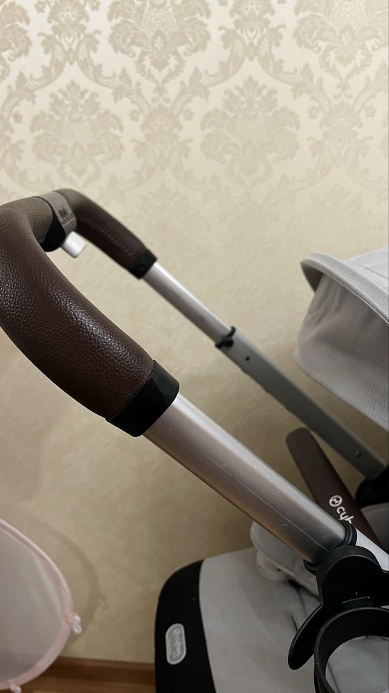 Cybex Balios S Lux Lava Grey 2024
