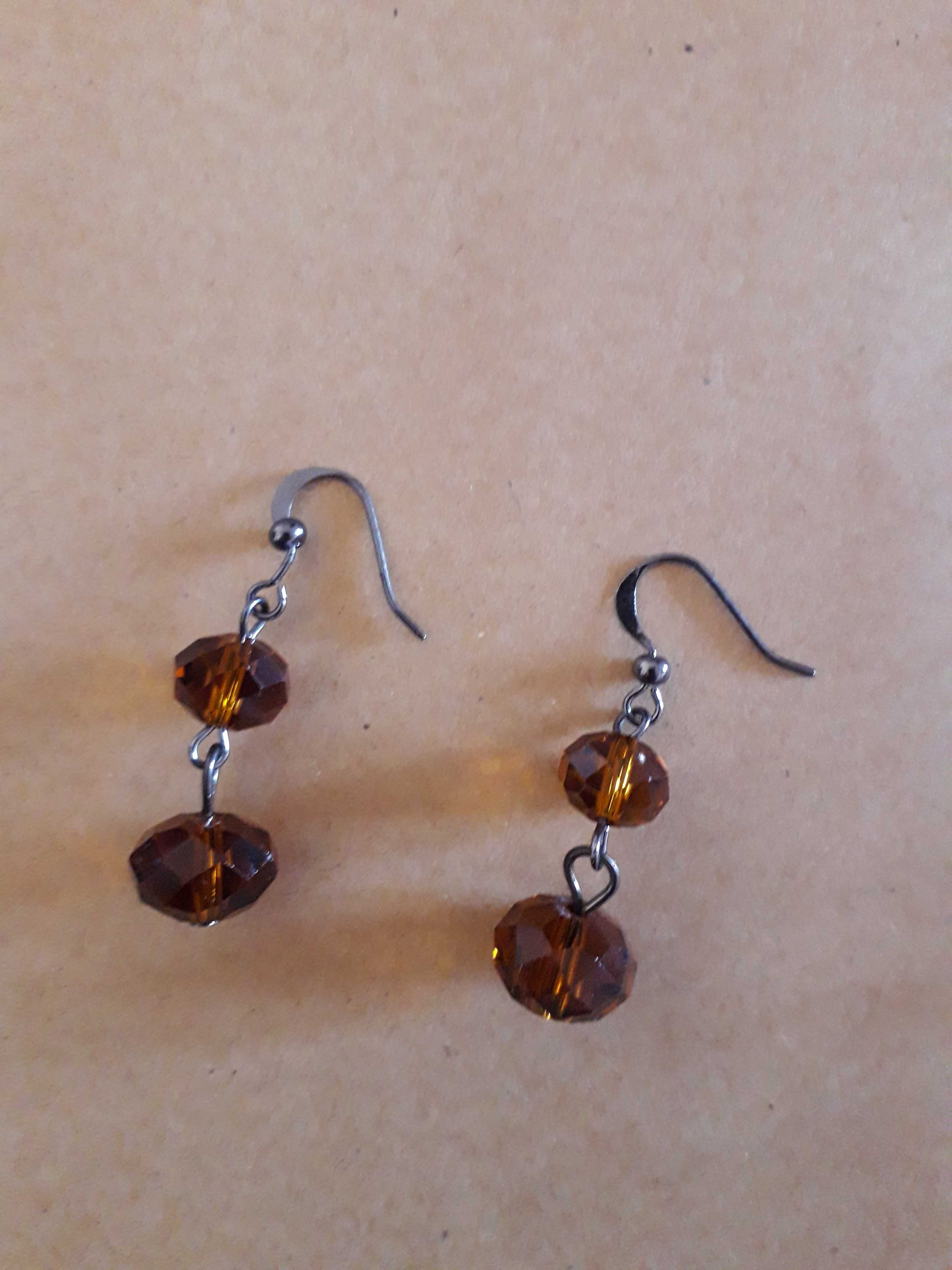 Glamoroso e sofisticado colar NIQUEA.D (oferta de brincos do conjunto)