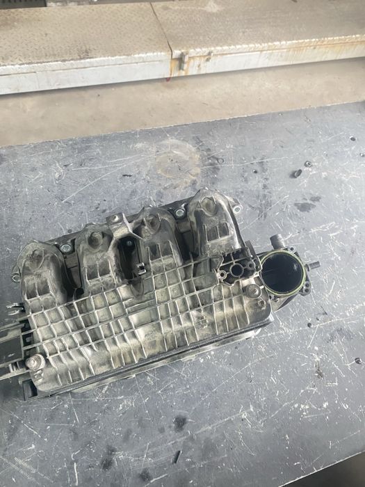 Коллектор впускной VW 1.4 TSI