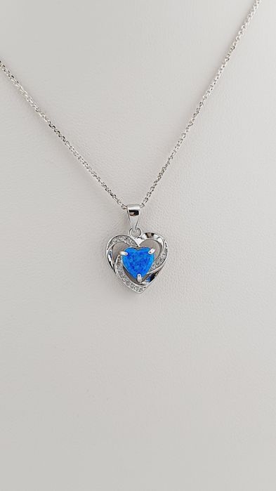 Wisiorek srebrny pr.925 serce z niebieskim opalem