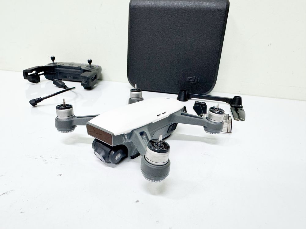 Dron Dji Spark | Sprawny, Zestaw