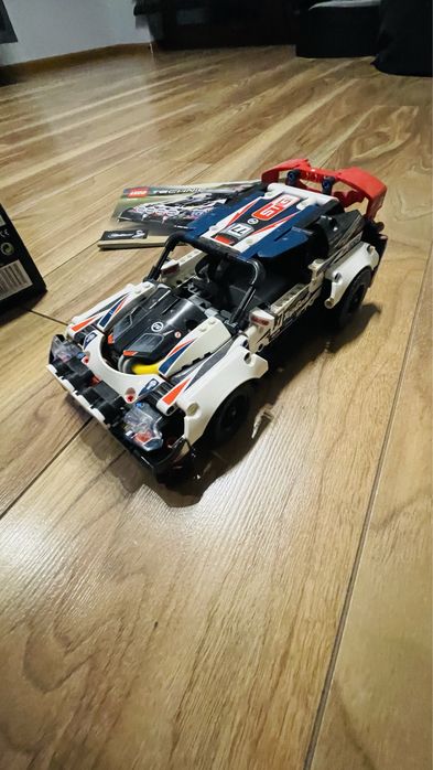 Lego 42109 Auto wyścigowe Top Gear sterowane przez aplikację