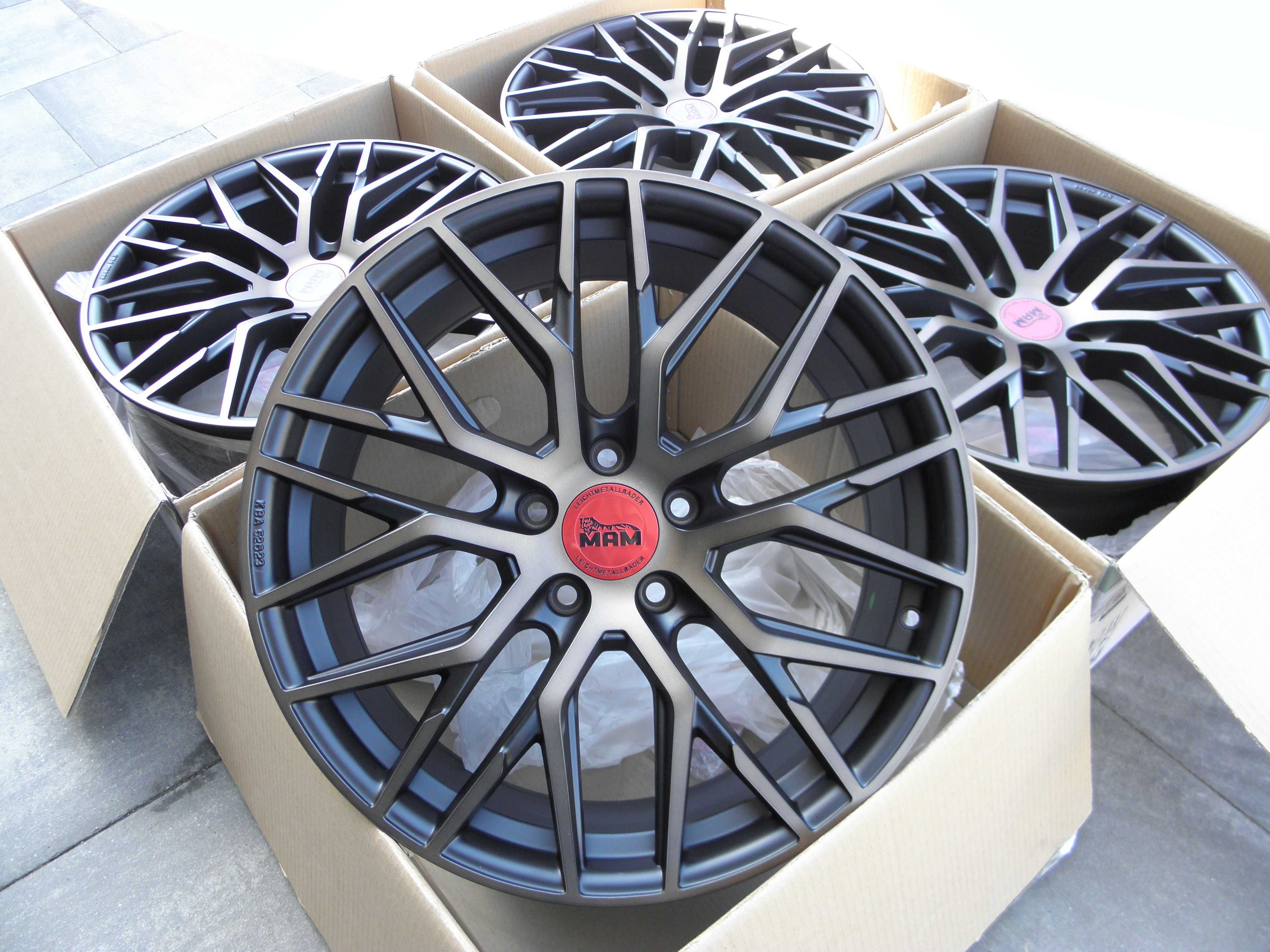Felgi 19 Infiniti Honda Mazda CX-90 Nissan 5x114,3 ET40 Keskin RS4
