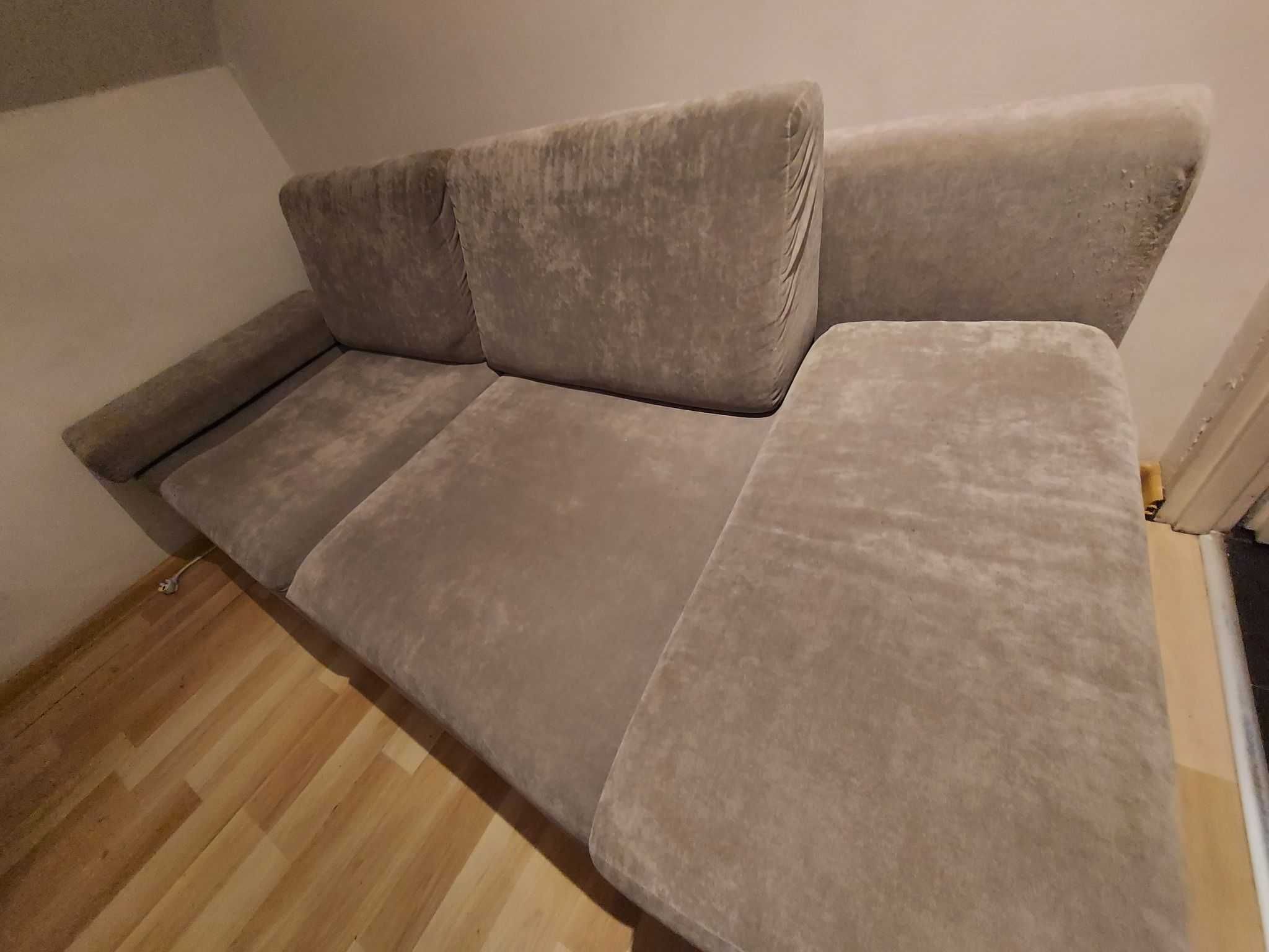 sofa szary kolor kanapa