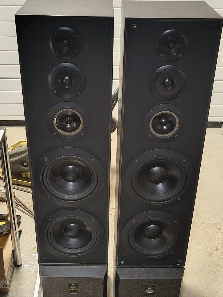 System wzmacniacz Sharp SX-3400 i Sharp SO-3400 i kolumny CP-3400 + pi