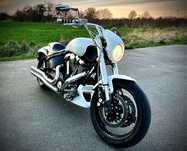 Yamaha xv1700 road star Warrior