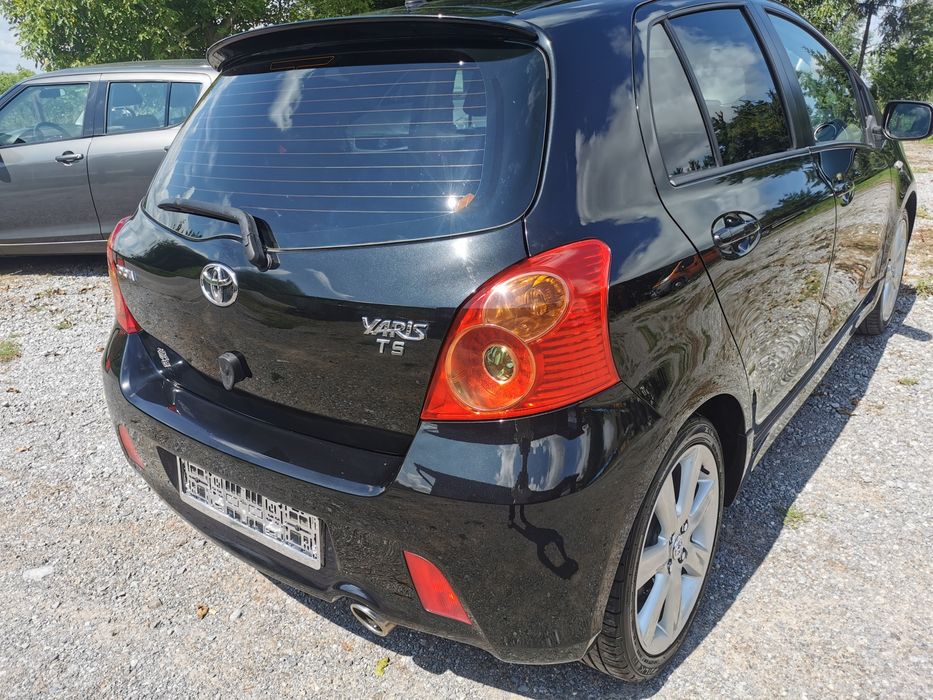 Toyota Yaris ST SPORT 1,8 benzyna 133 km produkcja Japonia