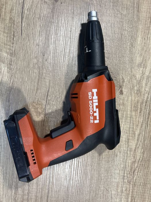 Шуруповерт по гіпсокартону hilti