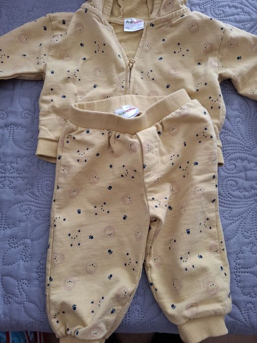 Conjunto pre-natal amarelo