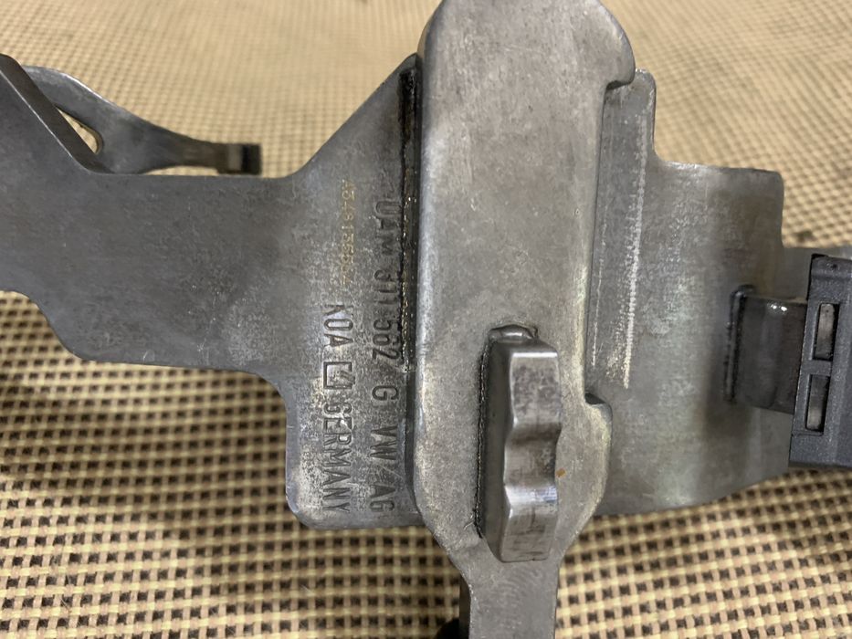 Вилка dsg7 ,дсг переключения передач 6 и reverse dq200 0AM