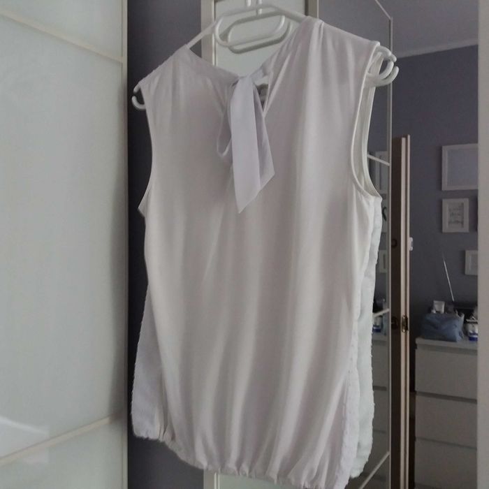 Biała bluzka Orsay bez rękawów z wiązaniem na szyi S