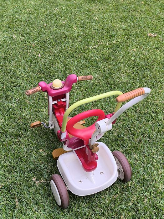 Triciclo Infantil com Haste Guia