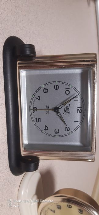 Будильник слава пионер мир дорожный 100% рабочие идеальное состояние