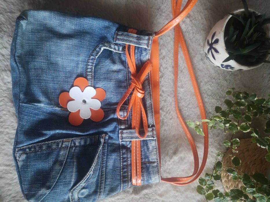 Jeansowa handmade torebka z kwiatkiem